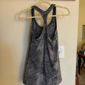 LULULEMON Women's Gray Racerback Tank Top